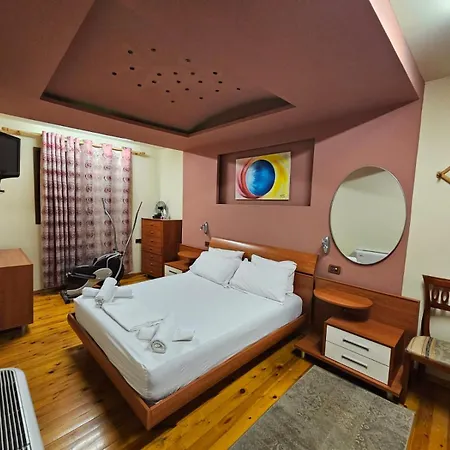 Duplex, Next To The New Bazaar Appartamento