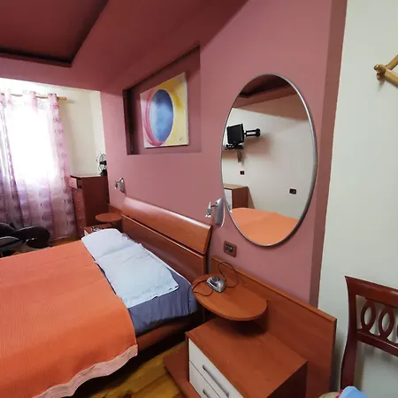 Appartamento Duplex, Next To The New Bazaar