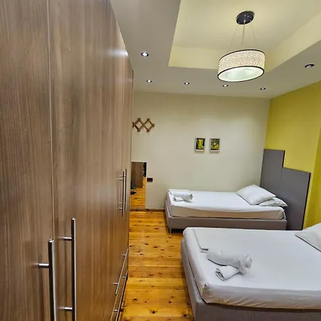 Appartamento Duplex, Next To The New Bazaar
